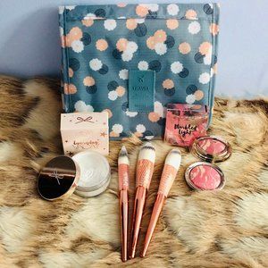 Ciate bundle w/ makeup bushes/makeup bag